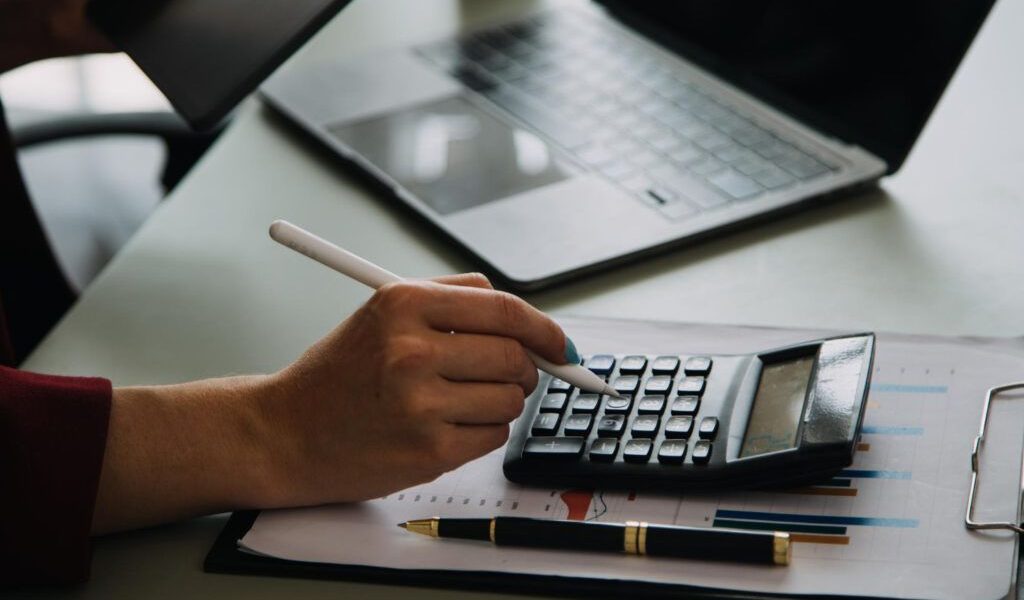 Cine intră pe lista rușinii statului? Suma de la care ești datornic