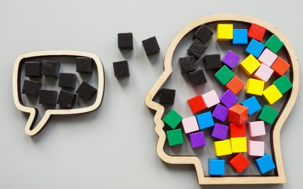 Ura, boală a secolului XXI: De ce simțim și cum o putem învinge?