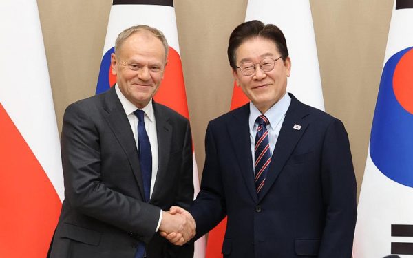 Polonia, mega-afacere cu armament sud-coreean: 40 mld. euro și parteneriat strategic la Seul
