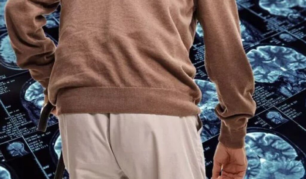 Alertă: Trei semne ascunse în mers pot trăda demența