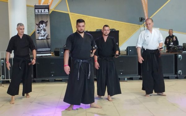 Kenjutsu la Timișoara: Arta antică a săbiei, transformată într-un stil de viață