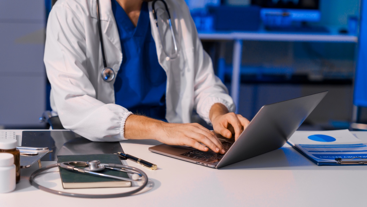 România lansează dosarul electronic de sănătate din 2026