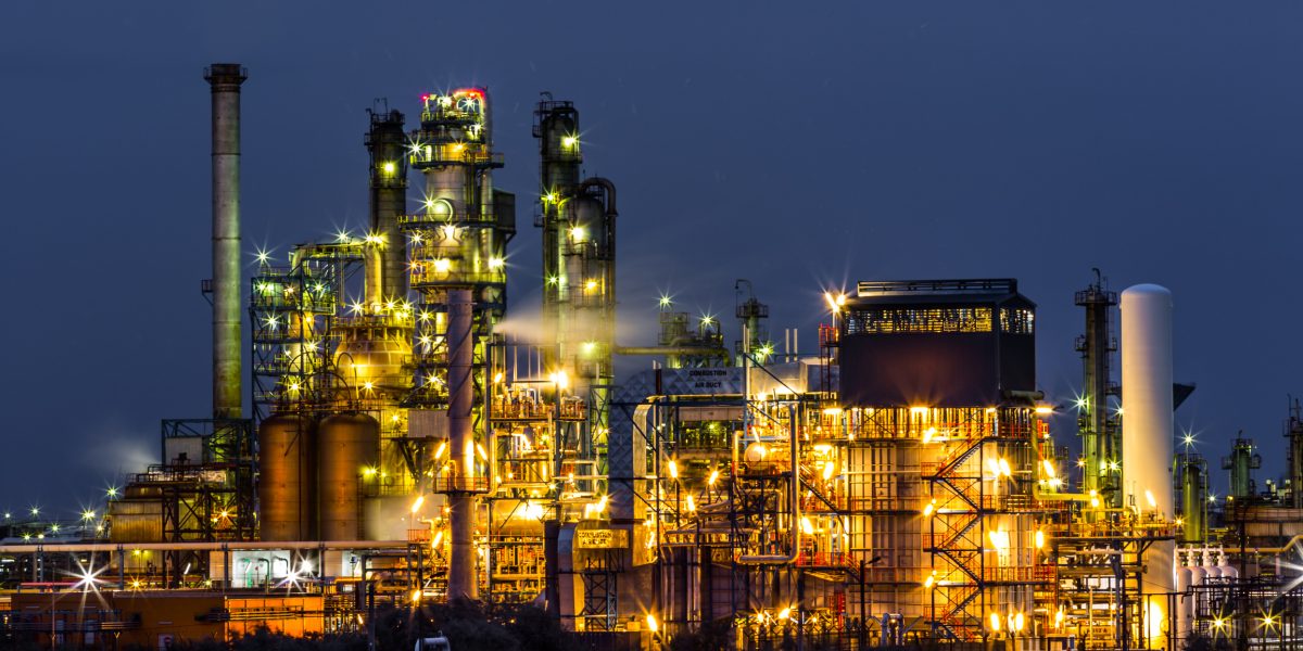 De ce au închis RAFINĂRIILE în România? Explicațiile Ministerului Energiei