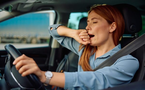 De ce căscăm? Misterul gestului banal, dezvăluit de specialiști