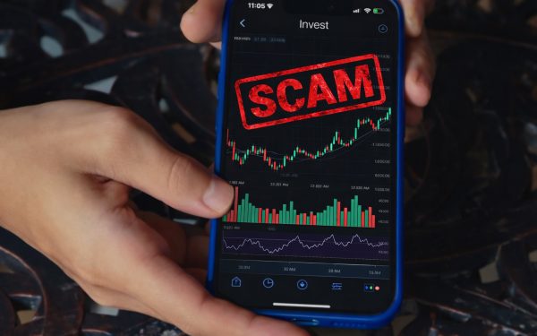 Afacere lucrativă: Joburi false, create cu AI, păcălesc candidații