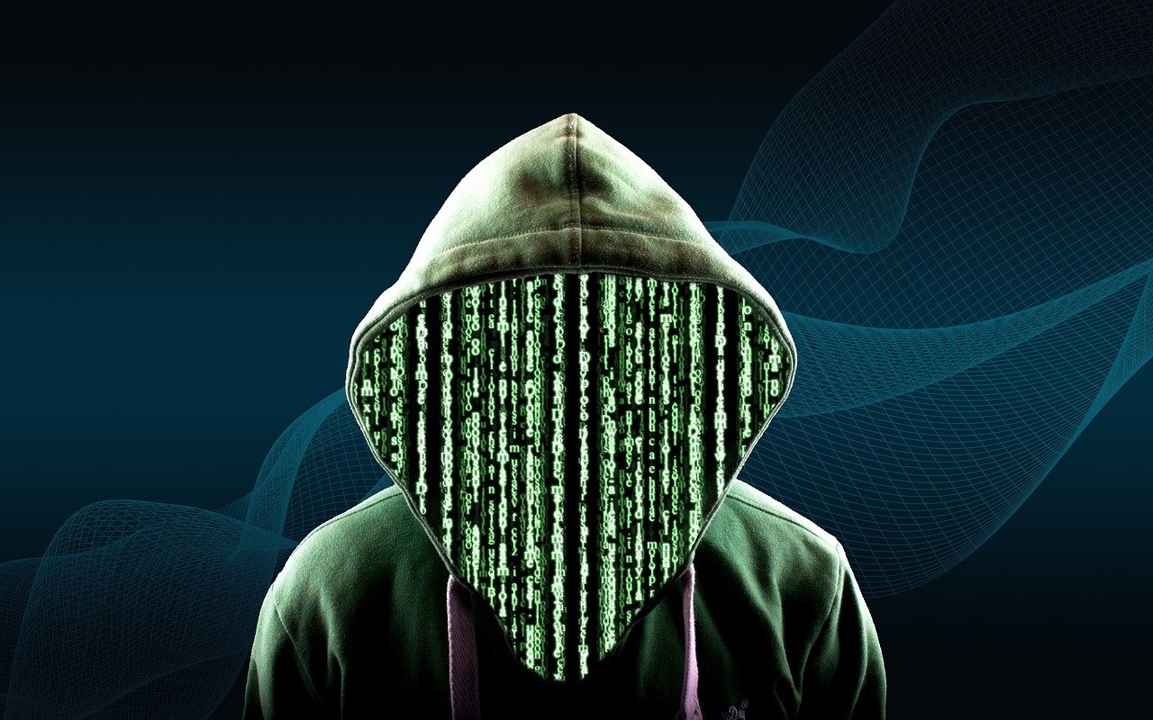 Aproape 800 de adrese de e-mail ale guvernului maghiar și parolele aferente au fost compromise și distribuite online, dezvăluind breșe majore în securitatea cibernetică a instituțiilor guvernamentale
