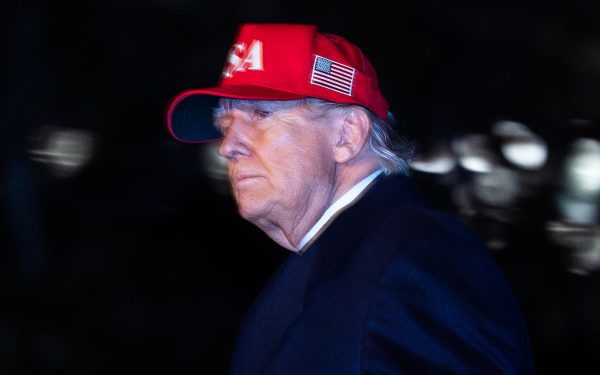 Trump, criticat dur: Inflația din SUA urcă exploziv, benzină +20%!