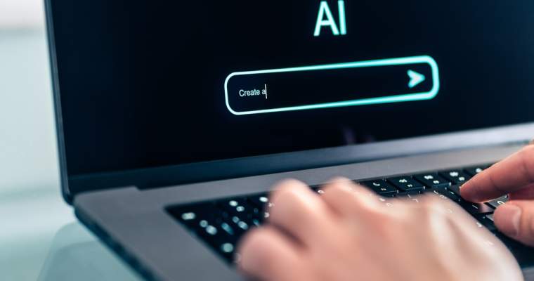 Andrei Vasile și Mihai Vădan, fondatorii platformei SanoPass, achiziționată ulterior de MedLife, anunță investiția în Fameloop AI și lansarea unei noi platforme de sănătate digitalizată Doi antreprenori români, Andrei Vasile și Mihai Vădan, cunoscuți pentru succesul inițial al platformei SanoPass, anunță extinderea portofoliului lor în domeniul tehnologiei pentru sănătate