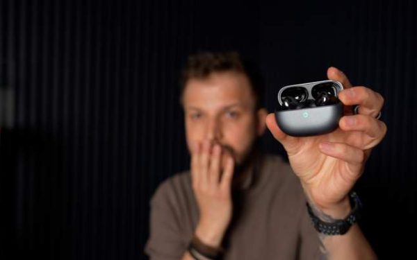 Huawei FreeBuds Pro 5: Căștile cu fir care schimbă regulile jocului? REVIEW