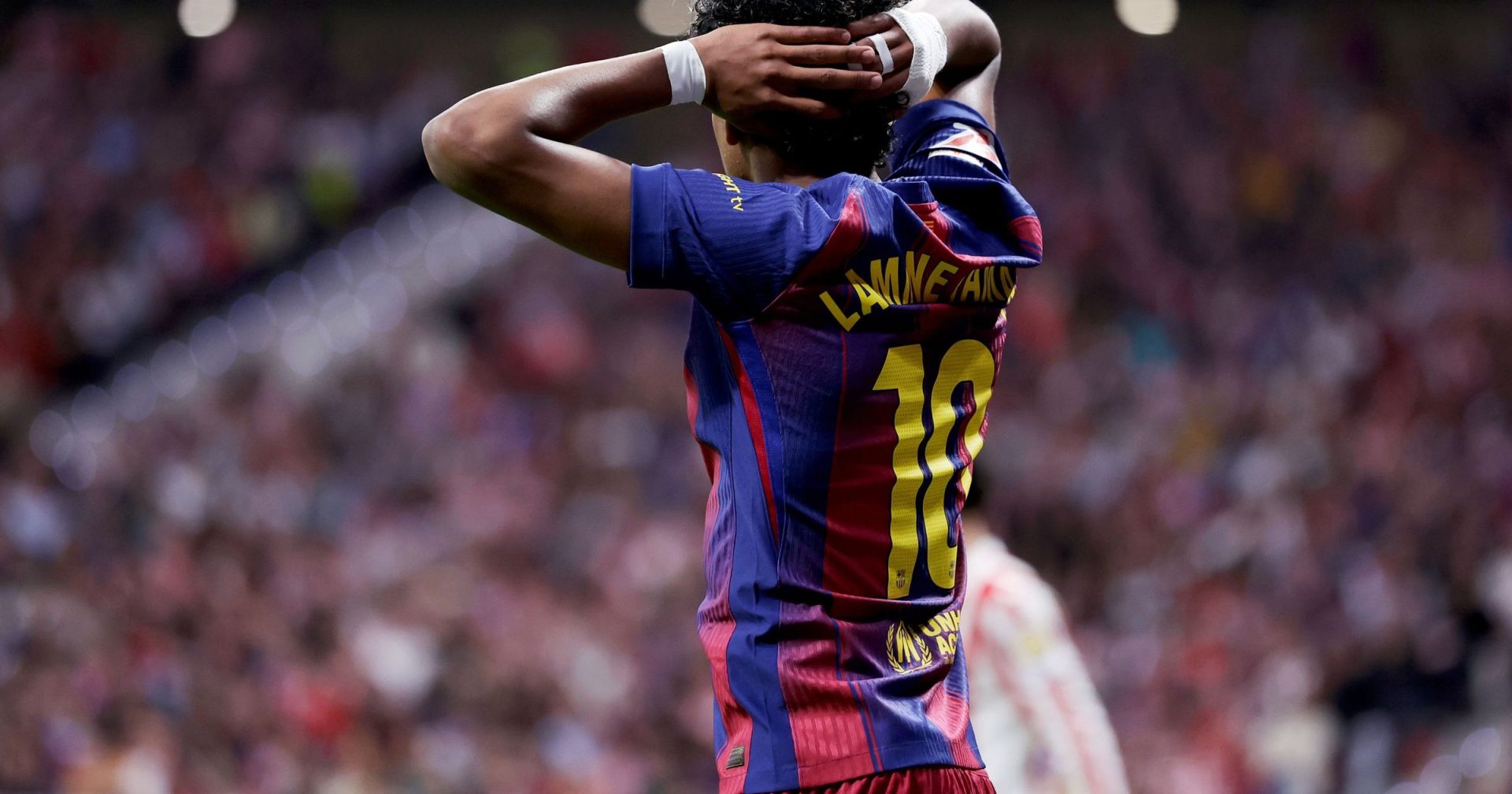 Lamine Yamal, tânărul star al Barcelonei, a manifestat o stare de nervozitate evidentă în timpul partidei cu Atletico Madrid, câștigată de catalani cu scorul de 2-1 pe stadionul Metropolitano