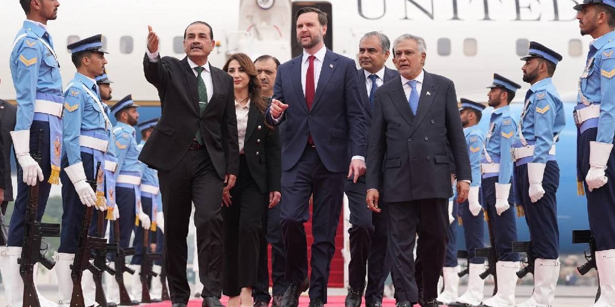 Război Iran: Ziua 44. Ormuz: SUA și Iran, negocieri tensionate