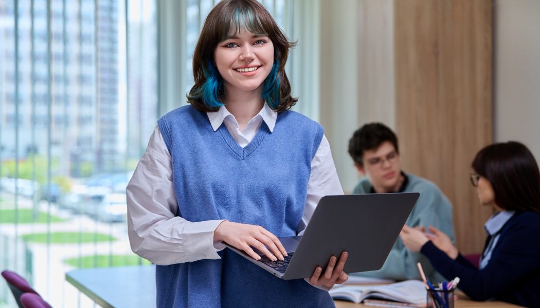 România introduce transparența salariilor: Angajatorii, obligați din 2026