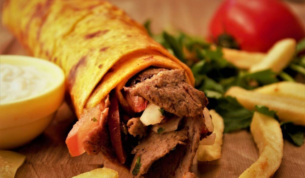 Bărbat amendat cu 1.700 de euro pentru un… kebab