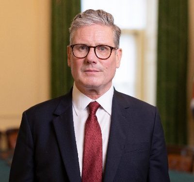 Starmer, sătul de Trump și Putin: Prețul energiei, influențat de Rusia și SUA