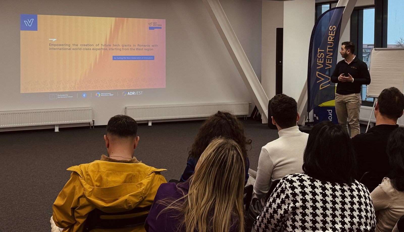 Nouă startup-uri din România și Europa au fost selectate din aproape 100 de aplicații pentru prima cohortă a programului de accelerare derulat de Vest Ventures, primul fond de investiții de capital de risc din vestul României, cofinanțat din fonduri europene