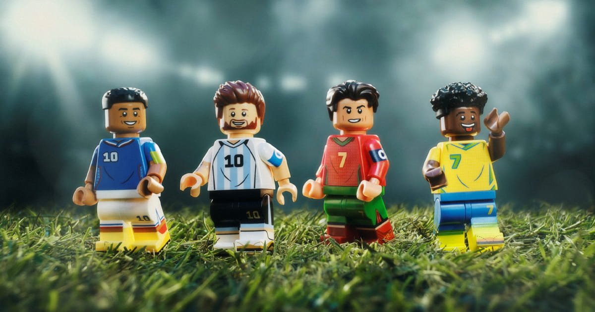 Messi, Ronaldo, Mbappe și Vini Jr. în figurine LEGO