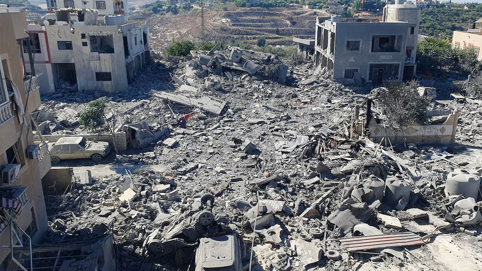 Imagini satelitare: HAOS în Liban după atacurile și demolările israelienne