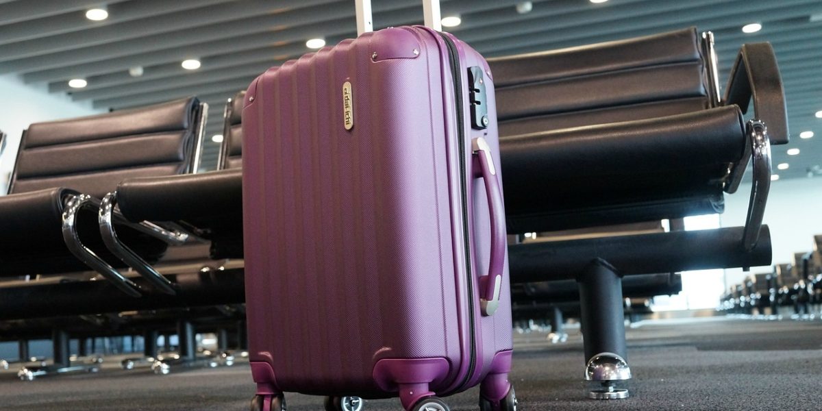 Pierzi bagajul pe aeroport? Google găsește valiza prin aplicația Find Hub