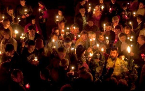 ZF urează Paște Fericit: Sănătate, liniște și pace, oriunde în România!