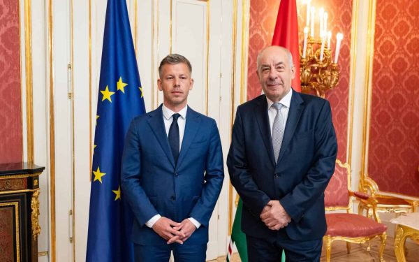 Magyar, asalt la putere: Întâlnire-șoc cu președintele Ungariei, demisie cerută