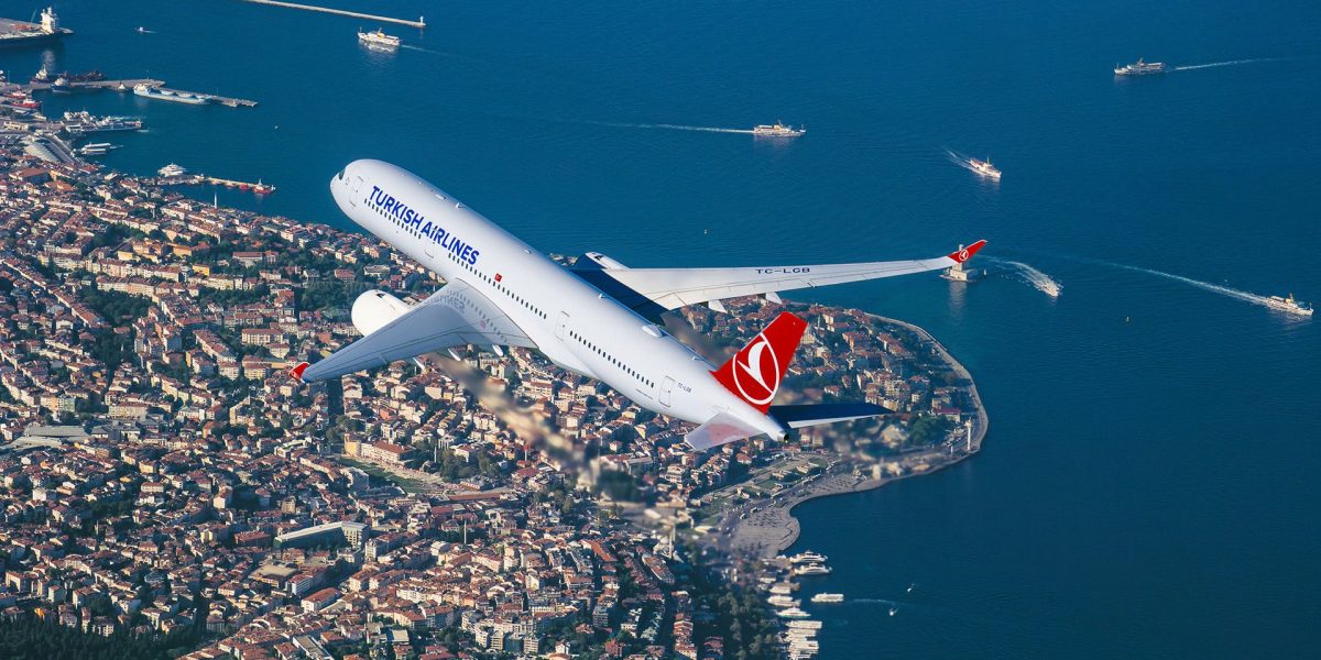 Turkish Airlines mărește frecvența zborurilor București–Istanbul, de pe Otopeni