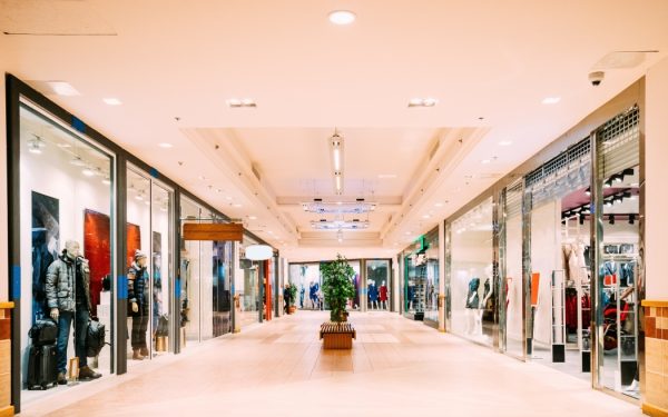 Mall-urile din București, asalt de clienți de Paște 2026: Ce oferte au pregătit?