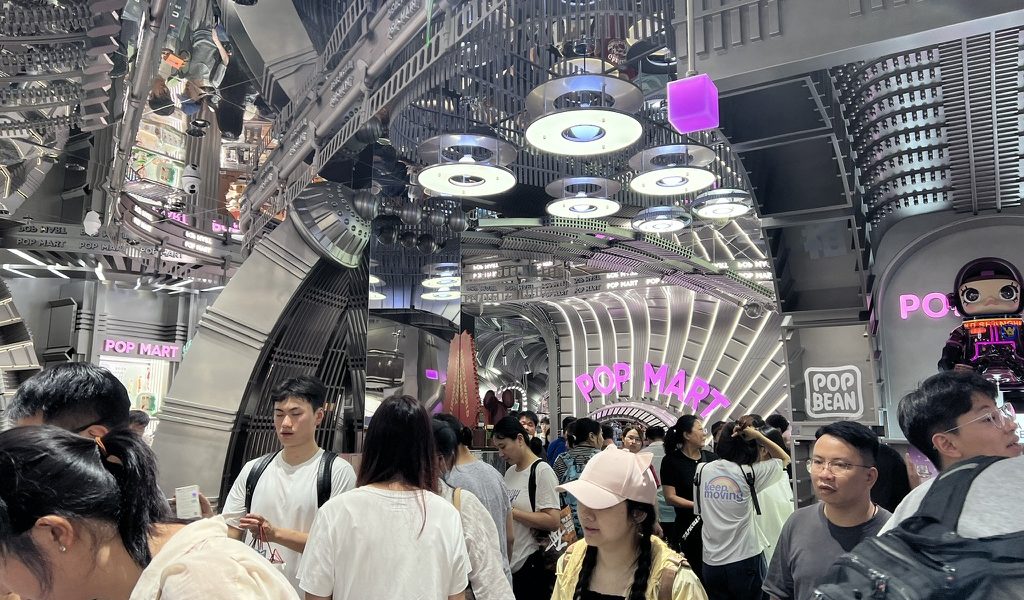 Creștere ECONOMICĂ SURPRIZĂ în China, dar viteză REDUSĂ: Record istoric?