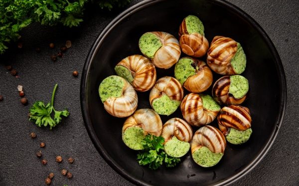 Bărbat din România, cu pielea verde! Medicii, șocați de un aliment