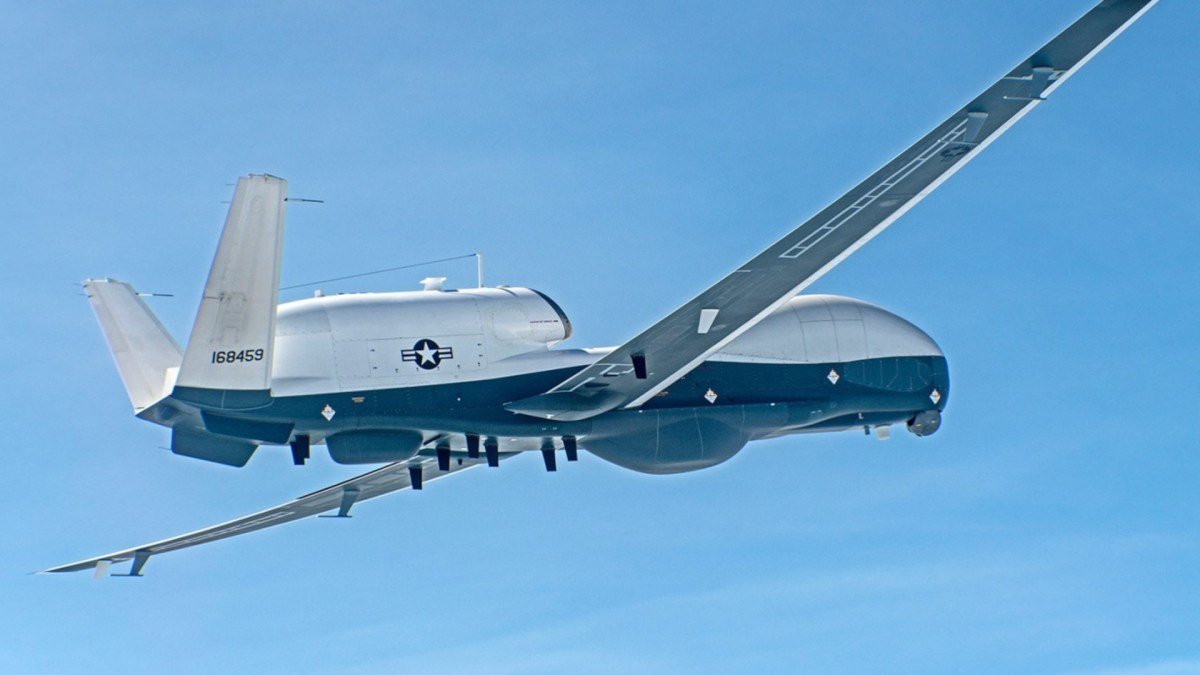 Aeronava militară MQ-4C Triton dispărută misterios în Golful Persic