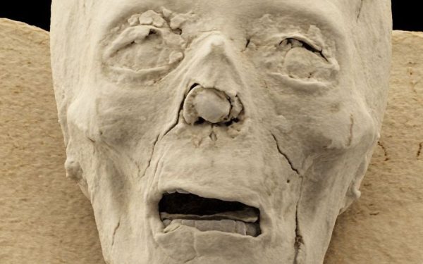 Mumiile Egiptene dezvăluie secrete: boli și obiecte ascunse