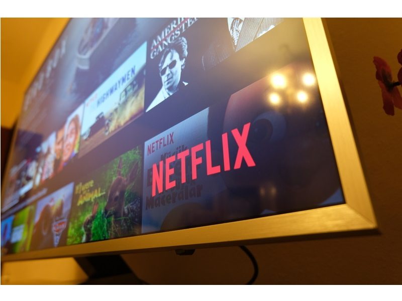 Reed HASTINGS, co-fondatorul Netflix, părăsește compania după 30 de ani