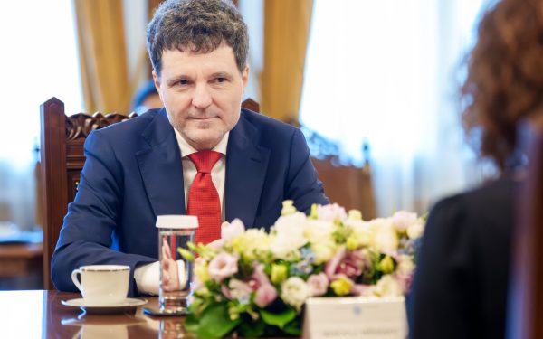 Nicușor Dan: Guvern minoritar, o variantă posibilă. Dar cu susținere în Parlament?