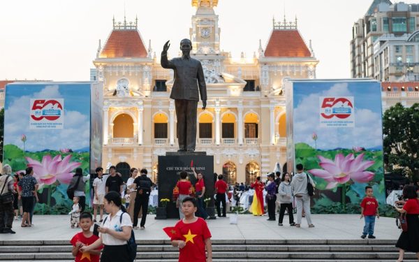 Iranul, următoarea „Vietnam” a lui Donald Trump