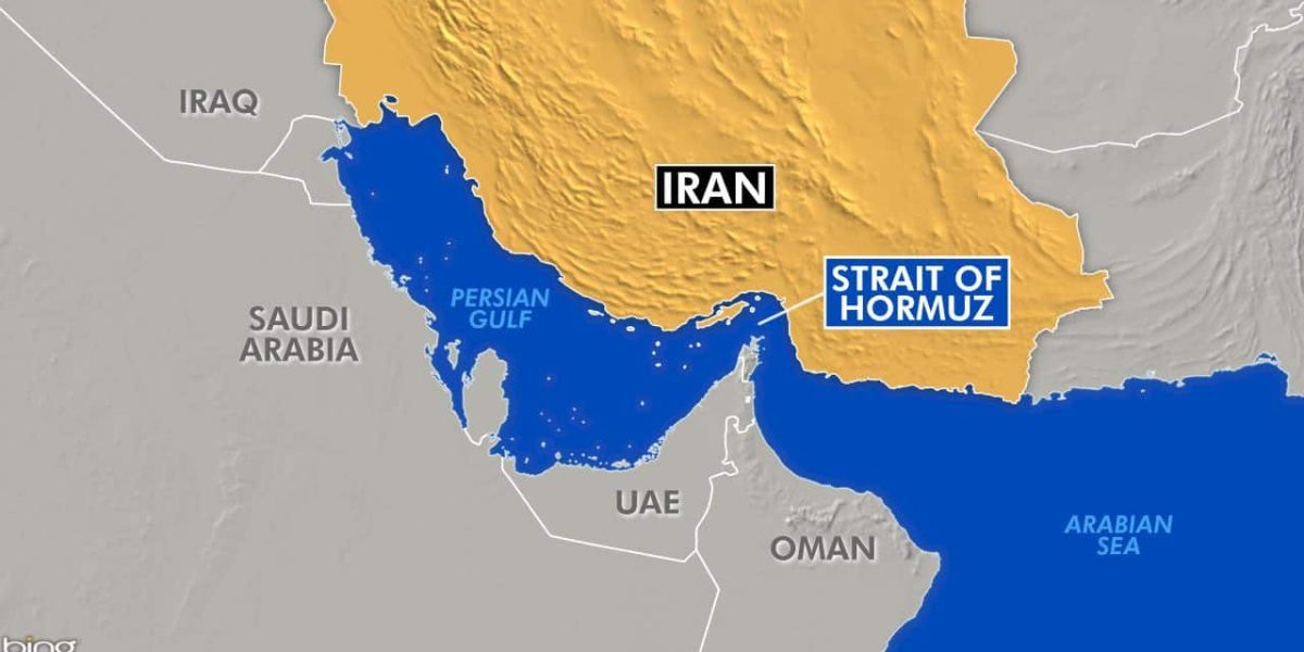 Marina SUA blochează Strâmtoarea Ormuz: Iranul eșuează, țițeiul Brent sare de 100$