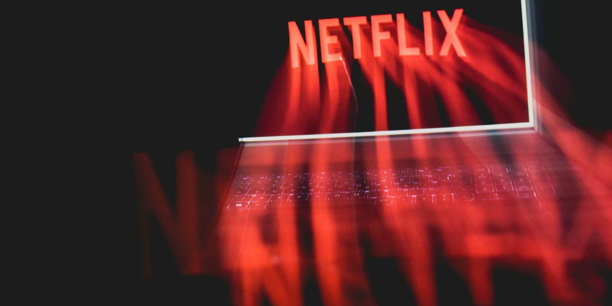 Netflix dă lovitura: Intră pe piața podcasturilor și concurează cu YouTube