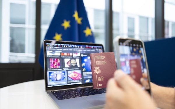 Portofelul digital european: Ce riscuri ascunde noua identitate electronică a UE?