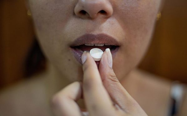 Un medicament comun crește cu 71% riscul de boli de inimă