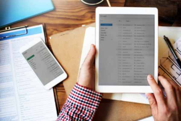 (P) Cum COMBINI simplu PDF-uri? Trucuri utile pentru utilizatori