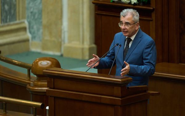 Peiu (AUR) cere demisia Guvernului: Scădere economică și inflație, nu ceartă!