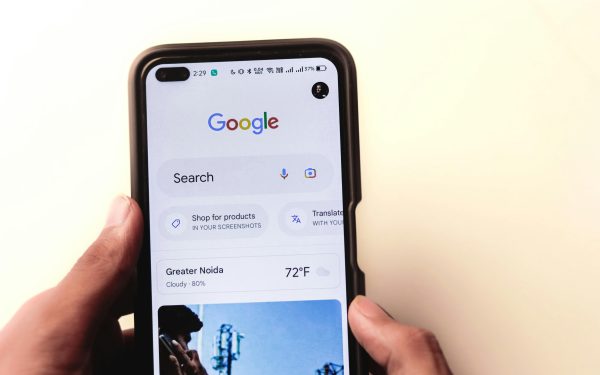 CE cere UE de la Google: Datele de căutare, deschise rivalilor AI