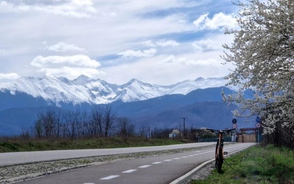 Creasta Făgărașului, pe bicicletă: 7 km de paradis montan
