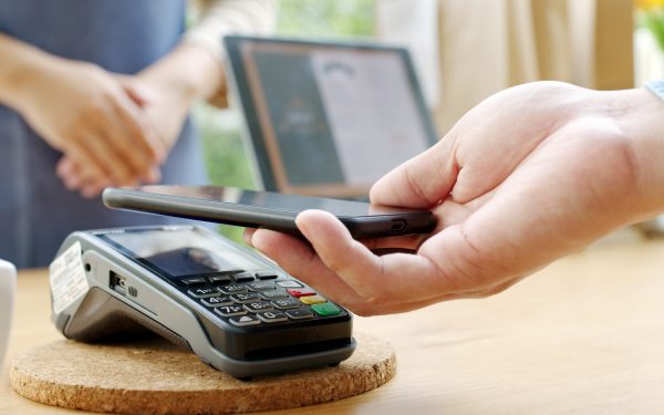 Noua versiune NGate: Aplicația NFC pentru Android, folosește atacuri la carduri