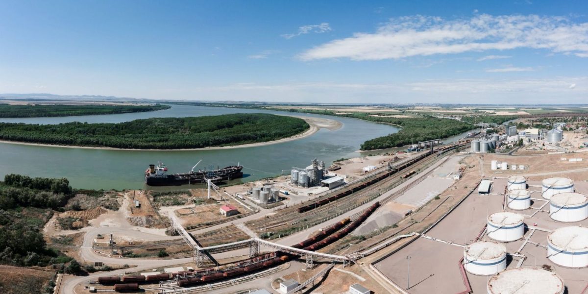 România cumpără Portul Giurgiulești: Anunțul ministrului Transporturilor