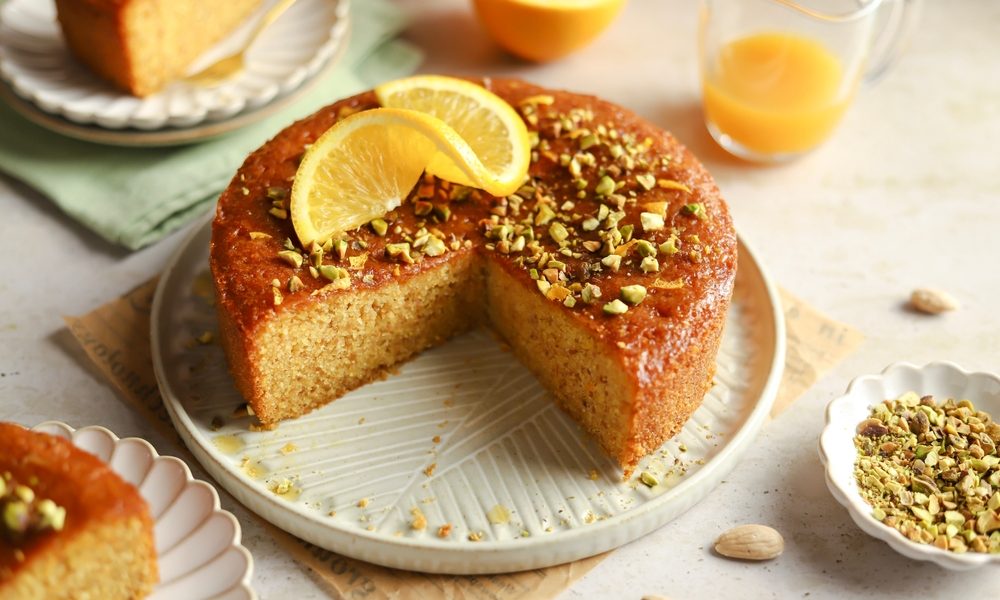 Desert de post: Prăjitură cu lămâie și mălai, pufoasă și aromată