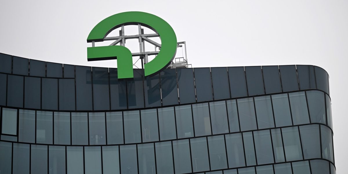 O femeie, șef-șefă la OMV: E istorie, după ani de dominație masculină!