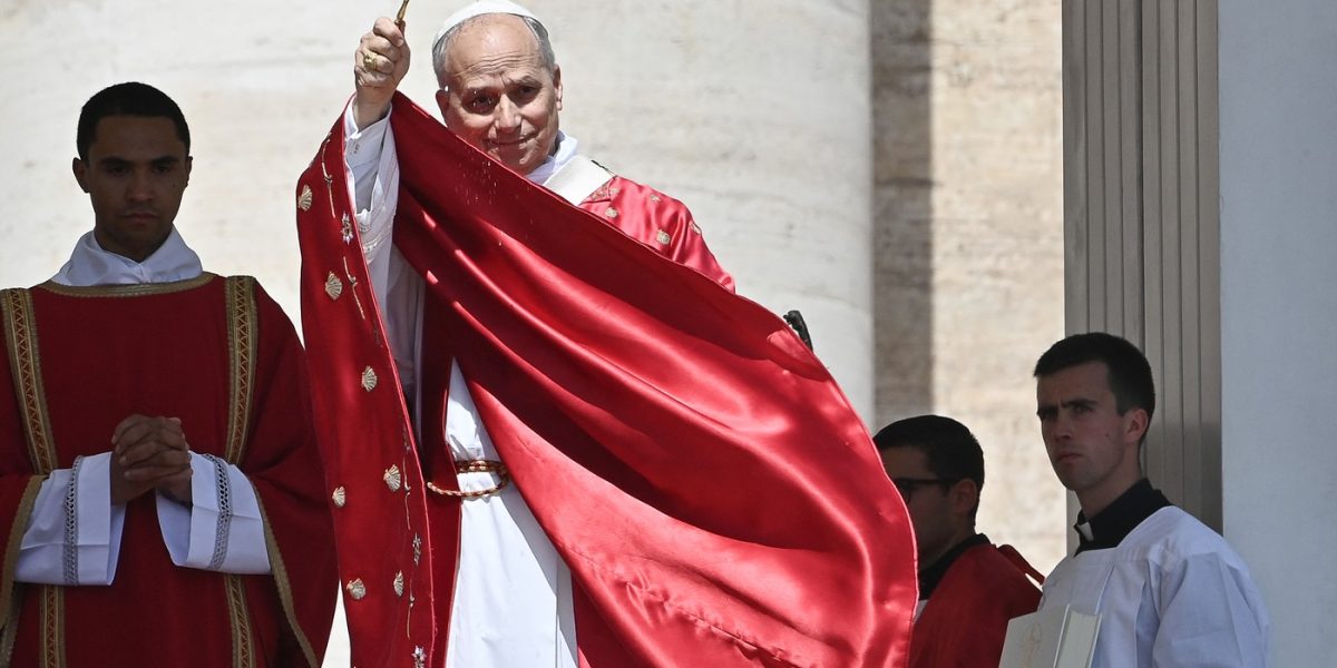 Trump, atac dur la adresa Papei: E slab în politică externă, îl preferă pe „MAGA” Louis