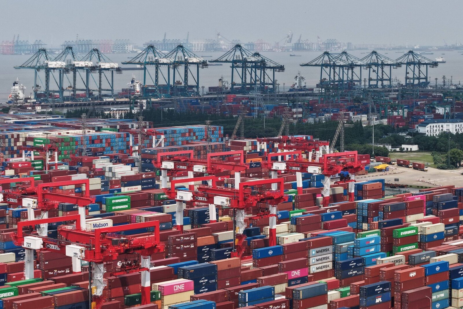 China: Exporturile, șocant de încetinite. Ce se întâmplă cu economia mondială?