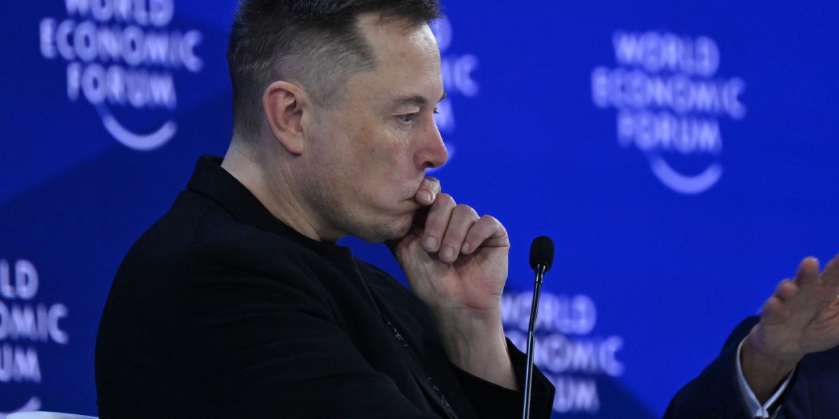 xAI, compania de inteligență artificială fondată de Elon Musk, a dat în judecată statul COLORADO, contestând o nouă lege privind reglementarea sistemelor de inteligență artificială