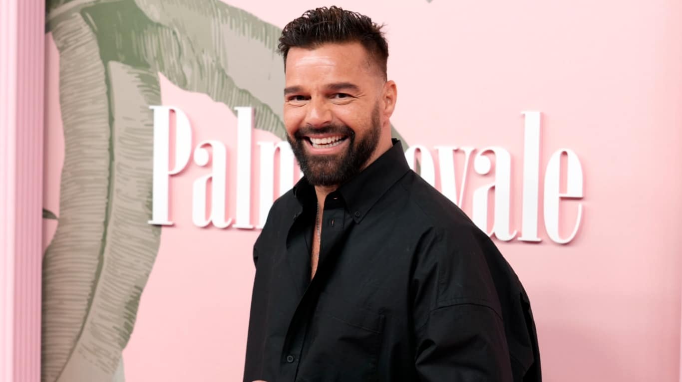 IMAGINI SPECTACULOASE: Superstarul din Puerto Rico, vedetă în noua țară!