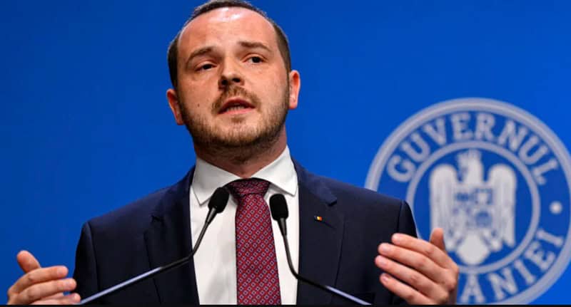 Medicii din spitalele publice, obligați să rămână la muncă pe durata programului Medicii care lucrează în spitalele publice din România nu vor mai avea voie să părăsească unitatea medicală în timpul programului de lucru